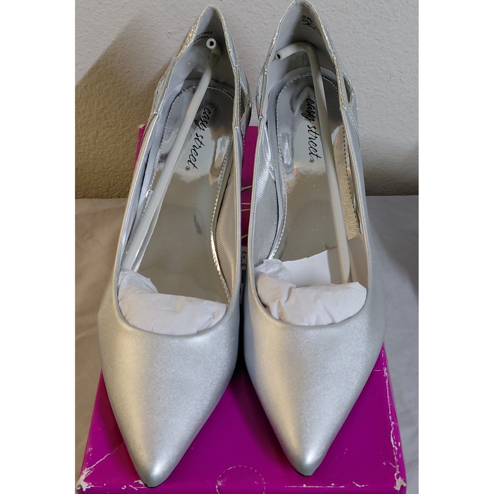 Easy Street Fascinate Womens Pumps Silver Satin Glitter Dance Flex Heel Size 12M